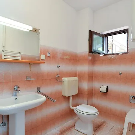 Fuer 3 Personen Ca 55 Qm In Premantura, Istrien Istrische Riviera Apartment *